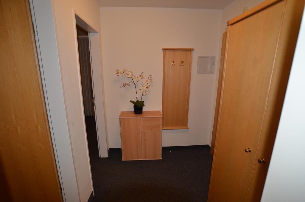 Ferienwohnung 2 Im Haus Huehnergott Sellin Rum bild